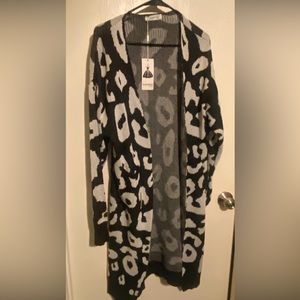 Long leopard cardigan
